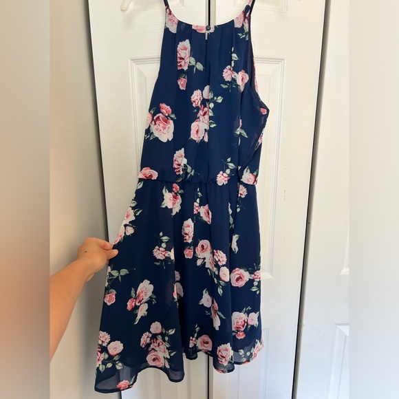 Francesca’s Women’s Blue Rain M Pink Floral Blue Mini Sleeveless Dress - Picture 2 of 4